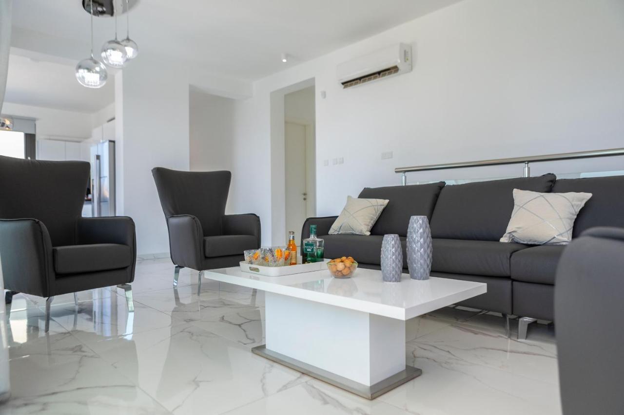 Villa Pleiades Paphos Eksteriør billede