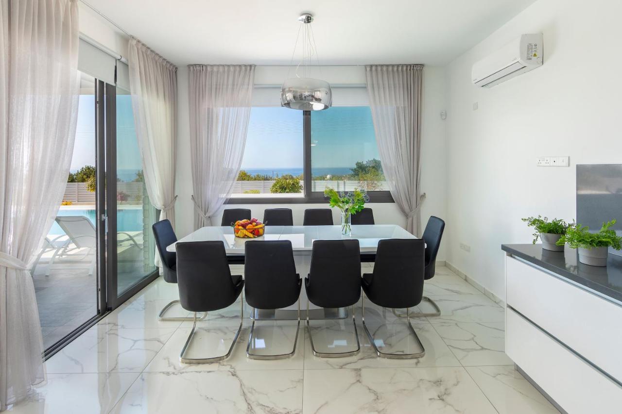 Villa Pleiades Paphos Eksteriør billede