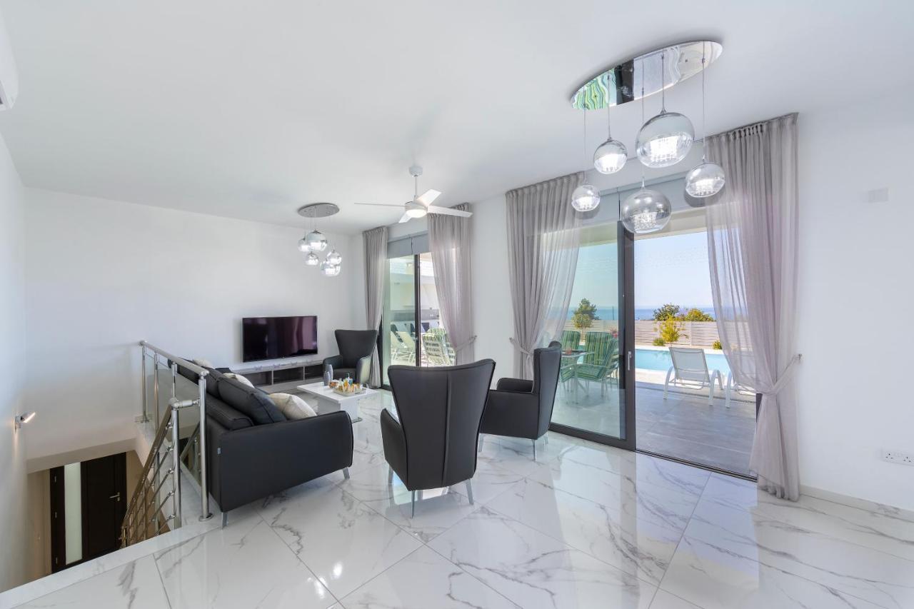 Villa Pleiades Paphos Eksteriør billede