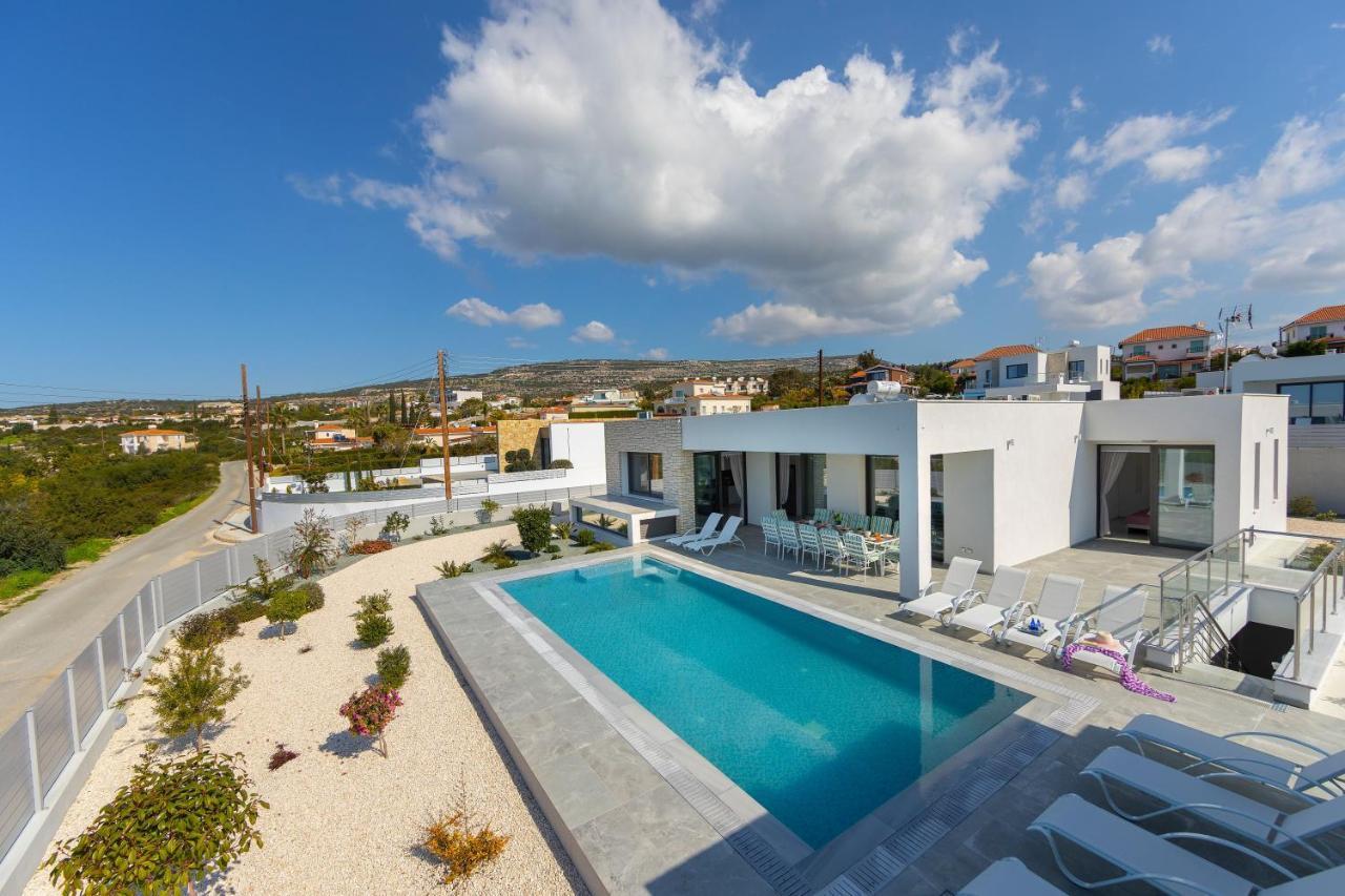 Villa Pleiades Paphos Eksteriør billede