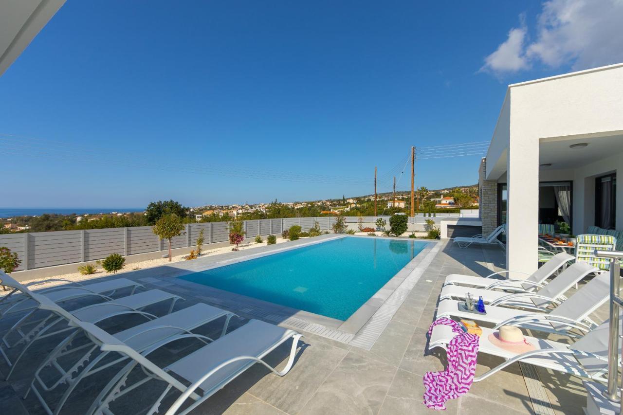 Villa Pleiades Paphos Eksteriør billede