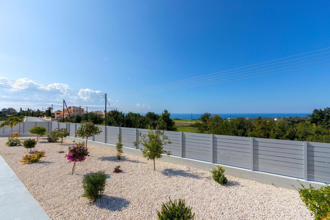 Villa Pleiades Paphos Eksteriør billede