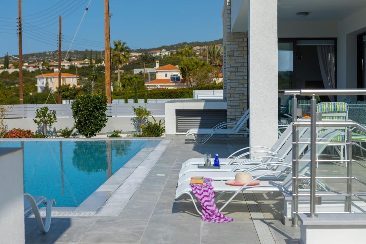 Villa Pleiades Paphos Eksteriør billede