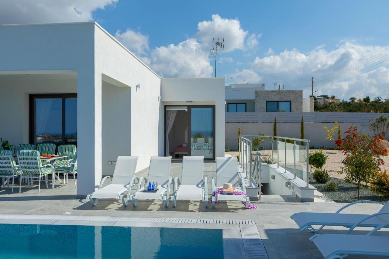Villa Pleiades Paphos Eksteriør billede